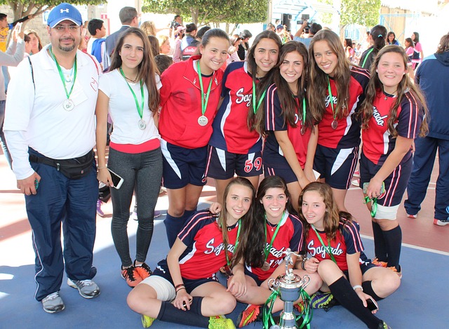 篮球场上的 篮球场上的